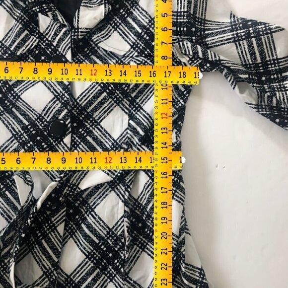 Luii Short Trench Coat Jacket Black White Plaid Size Large - Picture 10 of 12